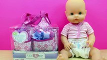 Bolso cambiador para la muñeca bebé | La Bebé Nenuco se hace popó y le cambio el pañal