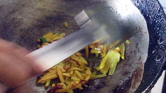 making frying frying potato in kitchen !! How to cook frying potatto in kitchen