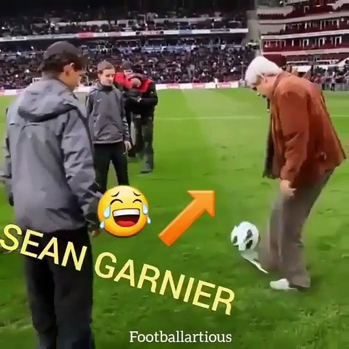 Styler libre fou habille comme un vieil homme, choquant tout le monde skills compétences folles!