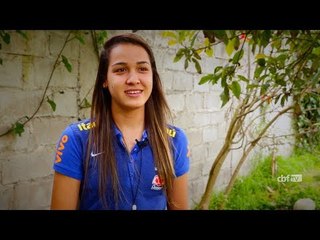 Seleção Feminina Sub-20 Origens: Stefane