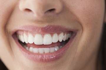 Découvrez 5 astuces pour avoir les dents plus blanches