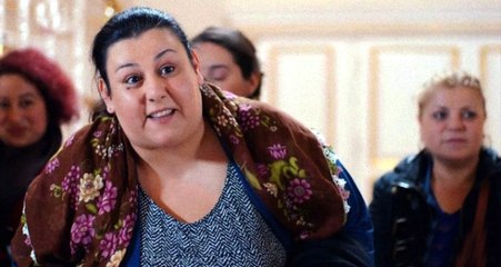 Oyuncu Esin Gündoğdu, Mide Ameliyatı Geçirmeden 2 Ayda 60 Kilo Verdi