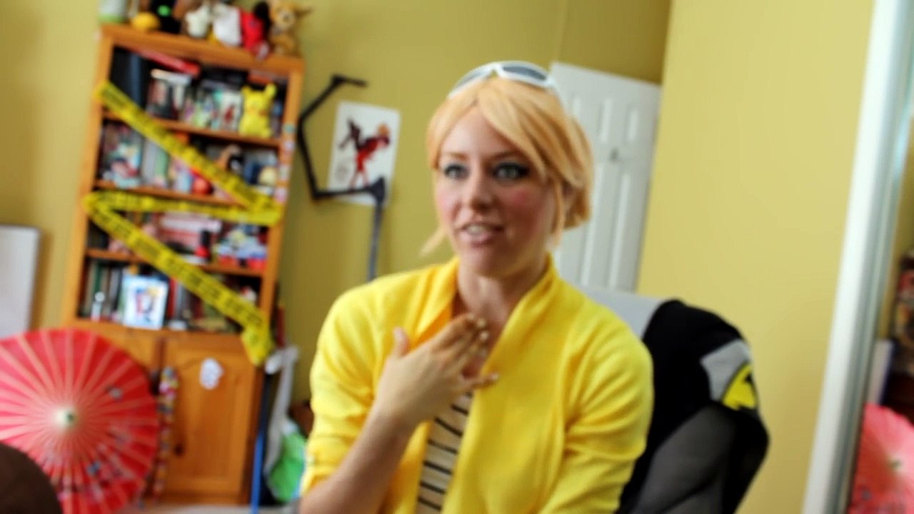 MIRACULOUS LADYBUG: Marinette, Lila and Chloe Hang OUT!?