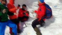 Bursalı dağcıya 2500 metrede doğum günü partisi 