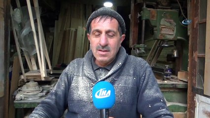 Siirt’te marangozlar hayvan yemliği yaparak ayakta kalıyor