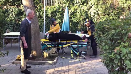 Otomobil ağaca çarptı: 3 yaralı - BİLECİK