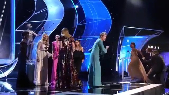 Three Billboards Outside Ebbing, Missouri_ Acceptance Speech _ 24th Annual SAG Awards