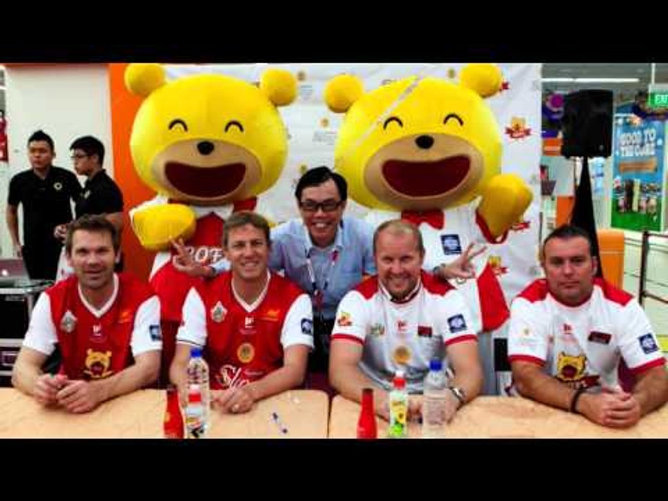 Drink Partnership with Masters Football Asia 2015