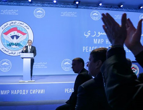 Soçi'de Suriyeli Muhalifler Lavrov'un Konuşmasını Yarıda Kesti