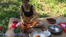 Cute Girl Cook Eel-Eel Cooking Recipes-Traditional Food In Cambodia-Popular Food in My Village