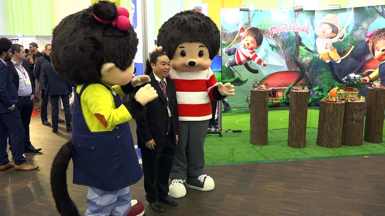 Spielzeugmesse kombiniert Digitales mit Holz