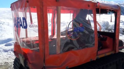 Dağ tepe dolaşan kayakçıların yardımına AFAD yetişti