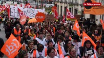 Vannes. 700 manifestants font halte à l'Hôtel du Département
