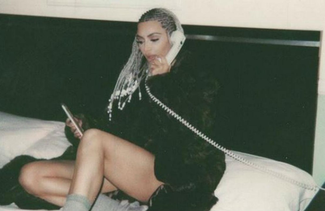 Kim Kardashian se moque de Lindsay Lohan