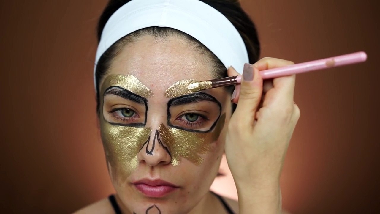 Metallic Sugar Skull Makeup Tutorial & DIY Flower Crown | Melissa Alatorre