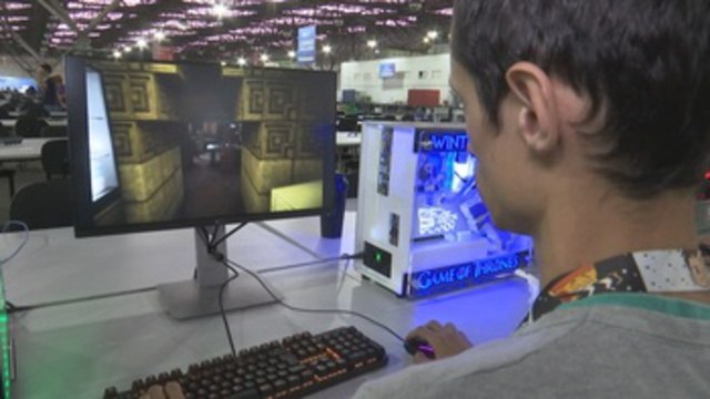 Brasil abre la Campus Party preocupada por la brecha en educación y trabajo