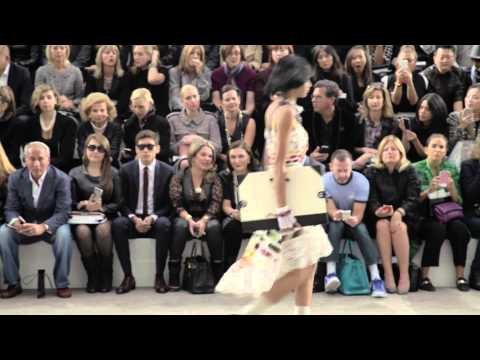 #Grazia360: Cara Delevingne And Karl Lagerfeld Backstage At Chanel Spring Summer 2014| Grazia UK