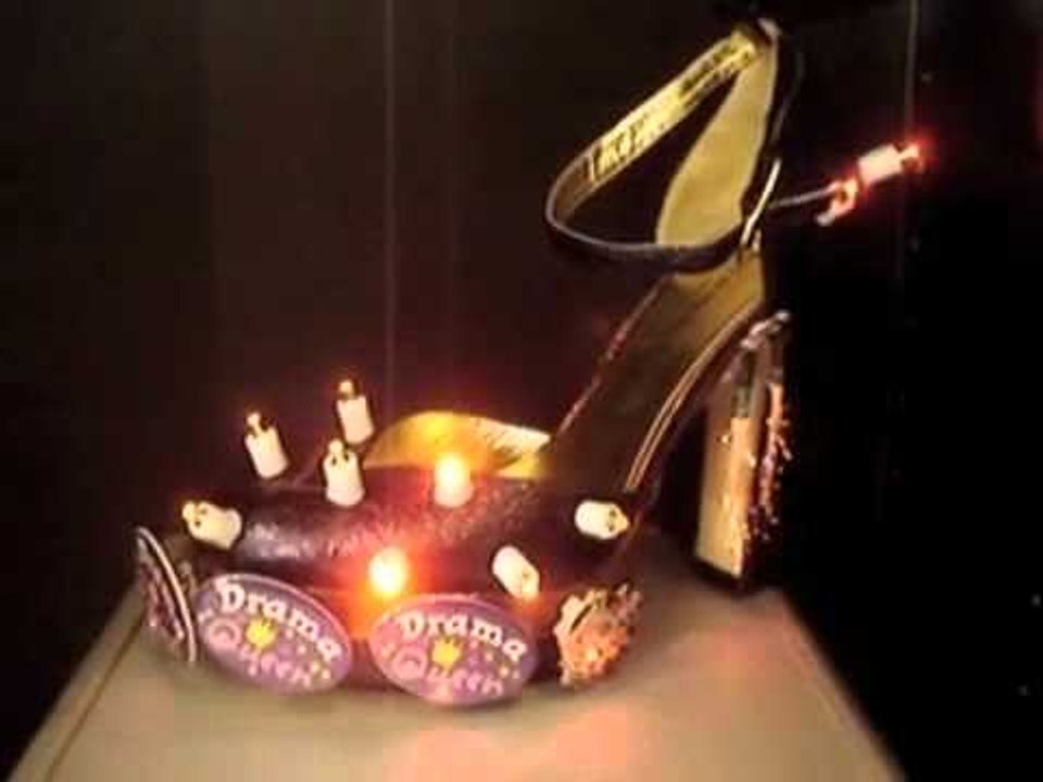 Teaser for Anya Hindmarch's Autumn Winter 2012 Collection | Grazia UK