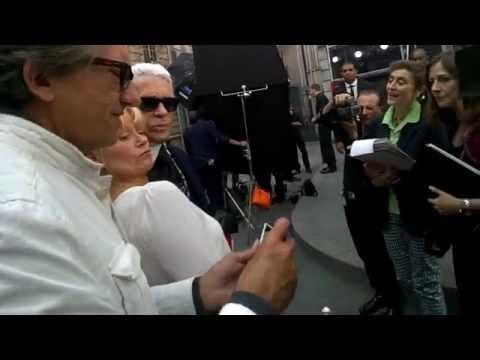 Karl Lagerfeld takes a selfie at Chanel GLASS| Grazia UK
