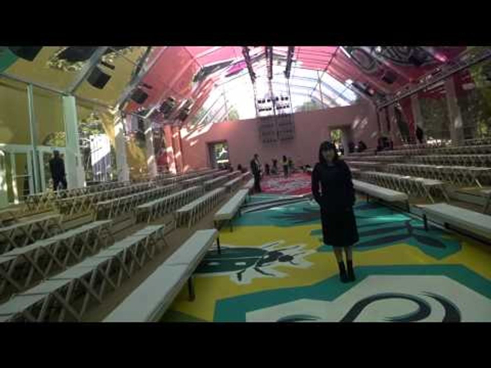 Leaving Burberry's SS15 Show  GOOGLE GLASS| Grazia UK