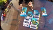 Monster Jam   Camiones   Coches = Unboxing Hot Wheels