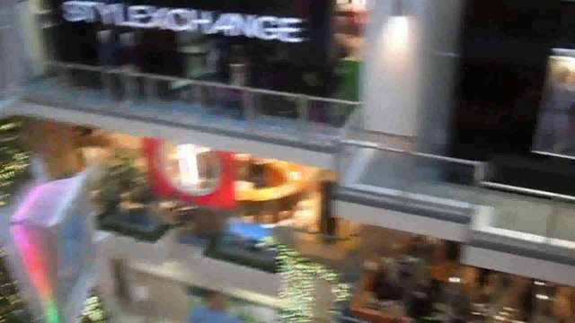 The joys of Christmas shopping in Montreal