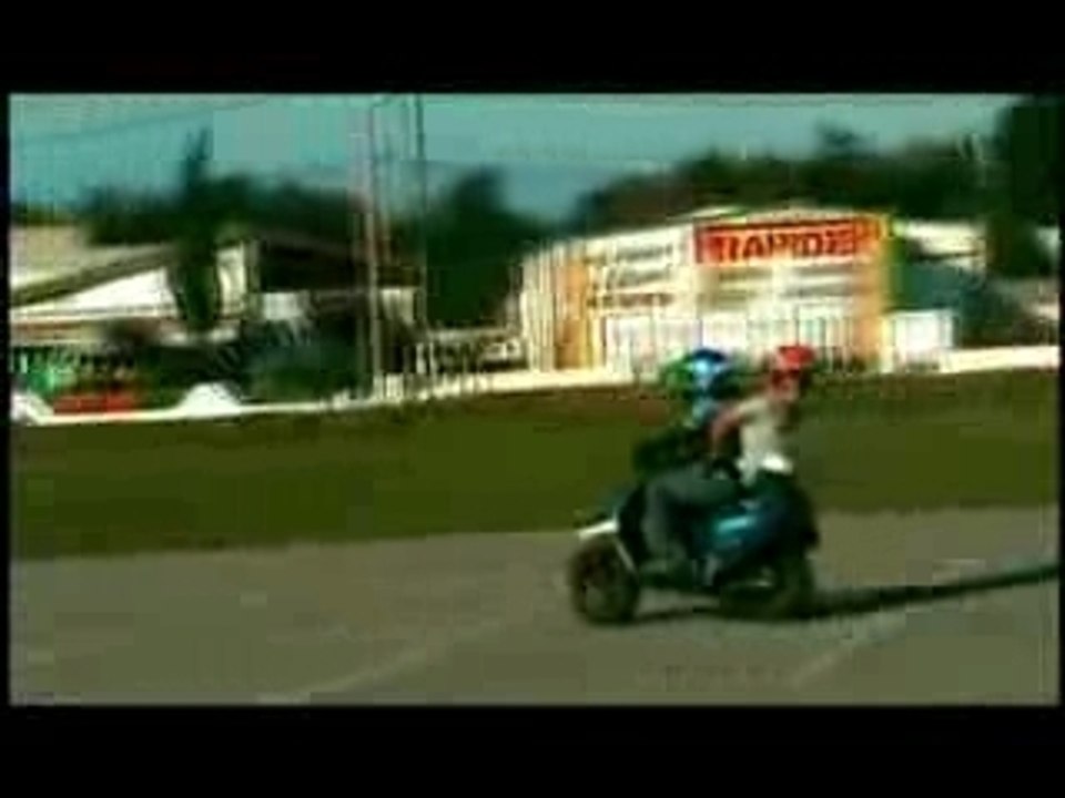 Trickstunt julien 26 ac son pote