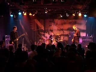 mea culpa Tachées de sang au New Morning