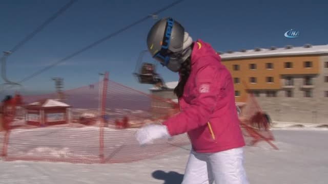 Sömestr Tatili Akdağ Kayak Merkezi'ne Damga Vurdu