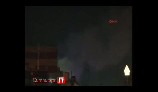 Ümraniye'de palet deposunda yangın