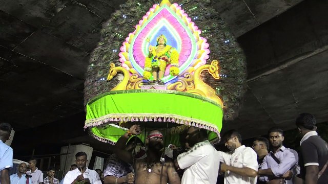 Malaysian Hindus mark Thaipusam with vivid displays of devotion