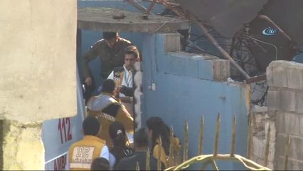 Reyhanlı'ya Roket Düştü: 17 Yaşındaki Genç Kız Hayatını Kaybetti