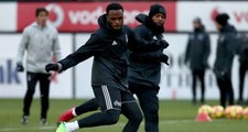 Beşiktaş, Cyle Larin İle 4.5 Yıllık Sözleşme İmzalandığını Borsaya Bildirdi