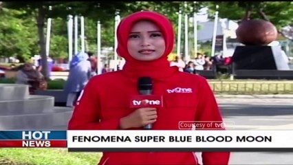 Warga Makassar Sambut Fenomena Super Blue Blood Moon
