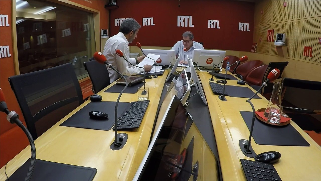 Michel Cymes : "Des spermatozoïdes modifiés pour traiter le cancer de l'utérus"