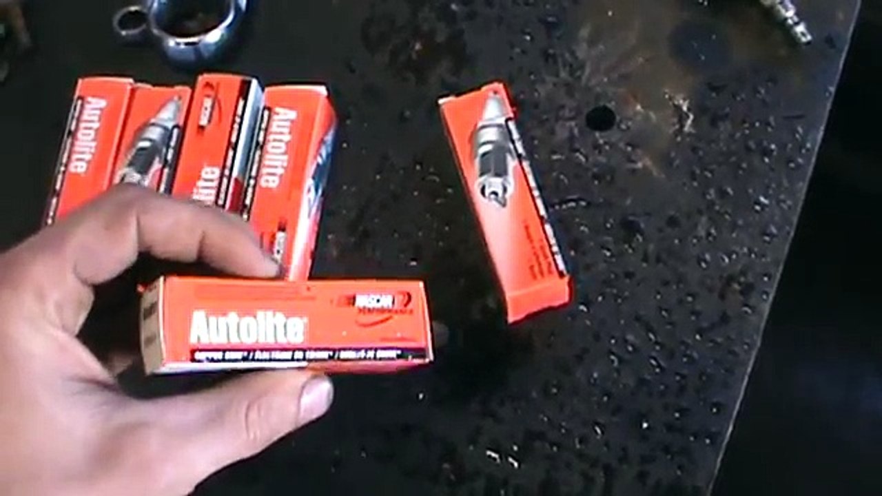 How to change your Audi A4 A6 or A8 Spark plugs and Coils