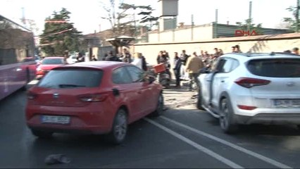 Üsküdar Sahil Yolu'nda Zincirleme Kaza : 2 Yaralı