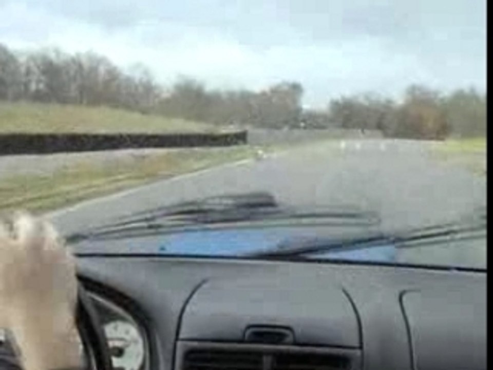 Fabrice et sa Sub sur l'anneau du Rhin 02