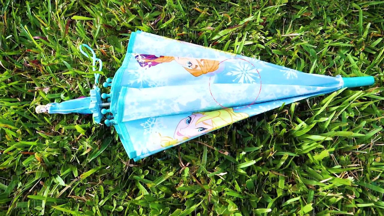 Disney Frozen Sleigh Ride and saving toys Video for kids