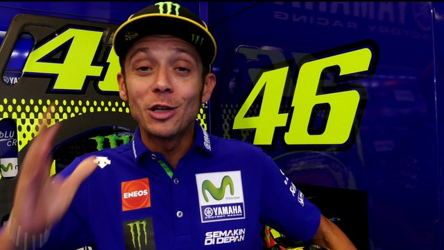 Valentino Rossi scende in pista a Sepang con AGV PISTA GP R 20 years Limited Edition