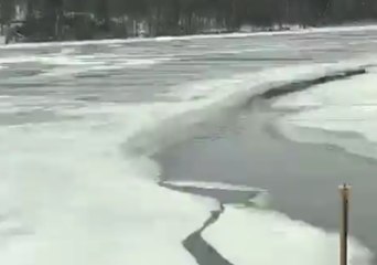 USCG Suspends Ice Breaking on Maine River After Hitting Challenging Conditions