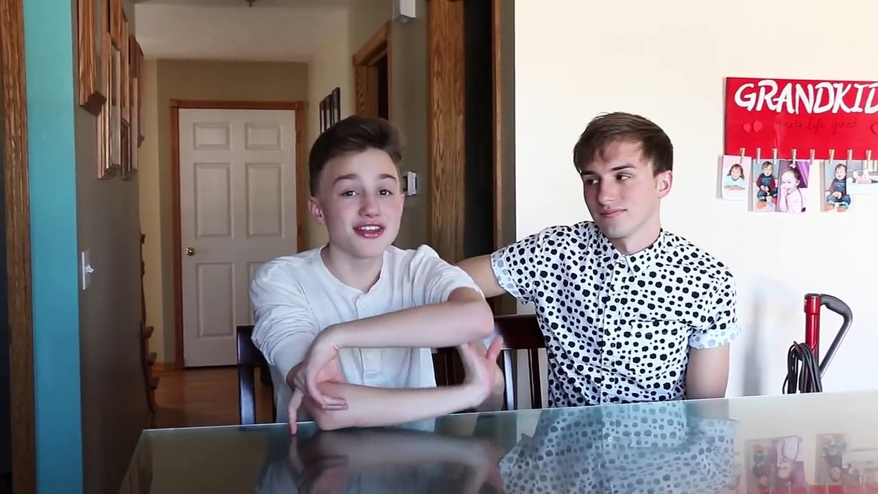 RAMEN NOODLES CHALLENGE (w/ Lucas Cruikshank)