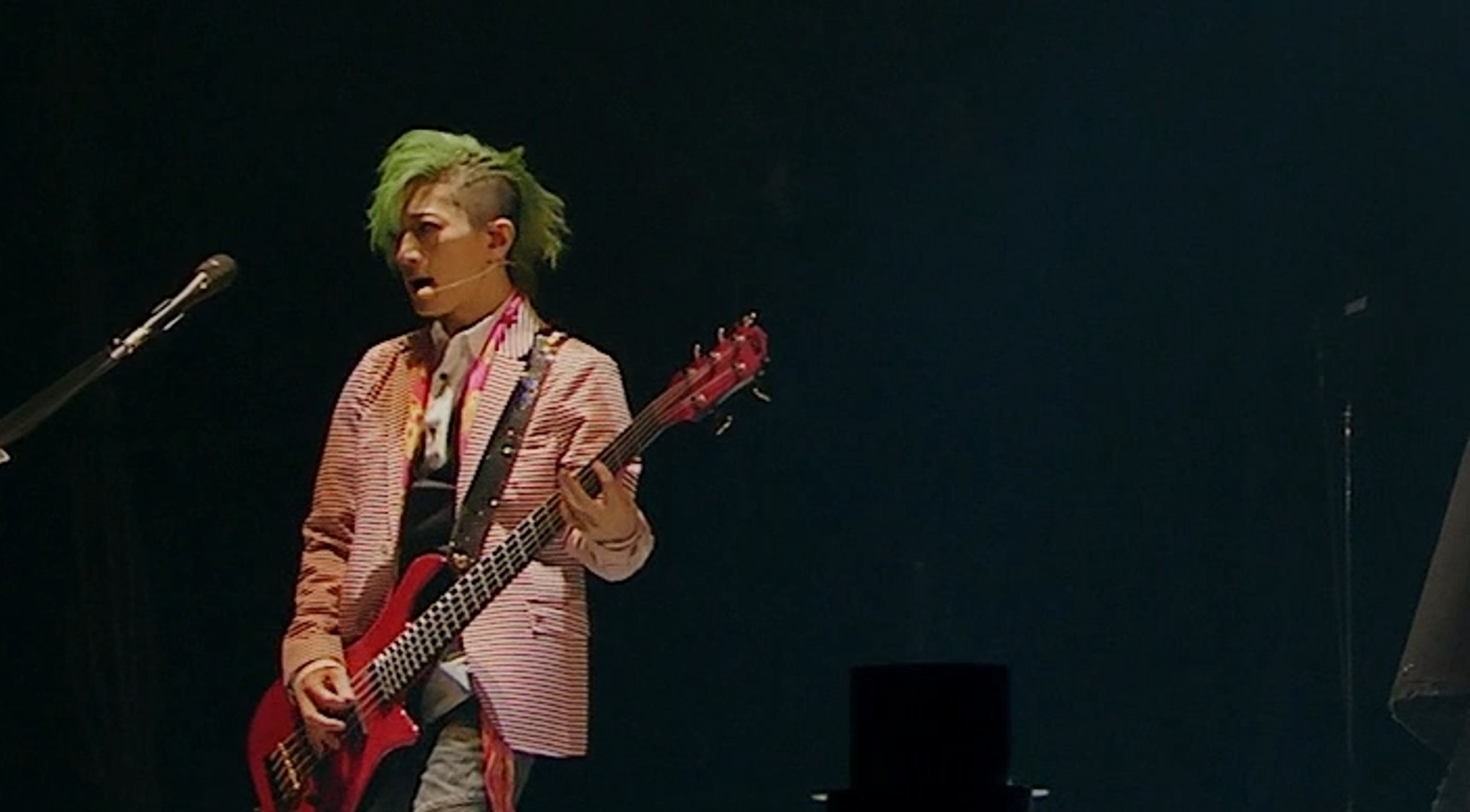 18年ぶりのlive演奏 Blame Live 14 国立 L Arc En Ciel ラルク Laruku 動画 Dailymotion