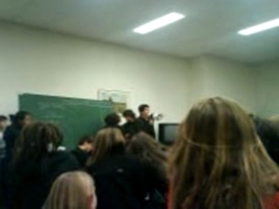 AG lycéenne à Monet : le blocus, à quoi ça sert ?