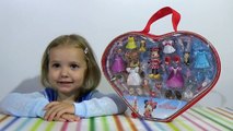 Набор Минни Маус с платьями распаковка игрушки Set Minnie Mouse with dresses unpacking toys