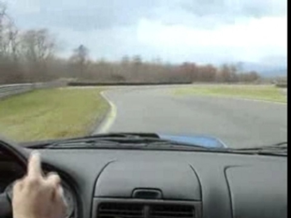 Fabrice et sa Sub sur l'anneau du Rhin 03