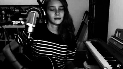 Modern Family : Dylan - In the Moonlight covered by Captain Lou