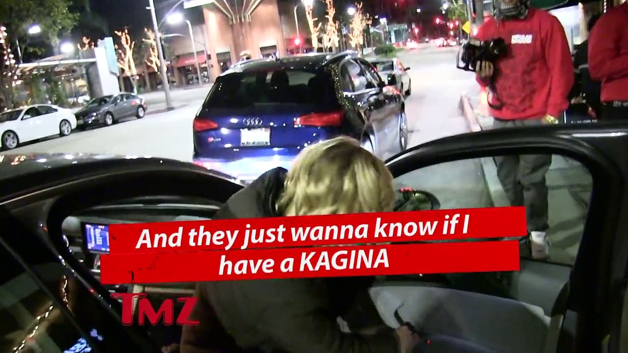 Julie Bowen: What Did She Give The 'Modern Family' Cast For Christmas? | TMZ