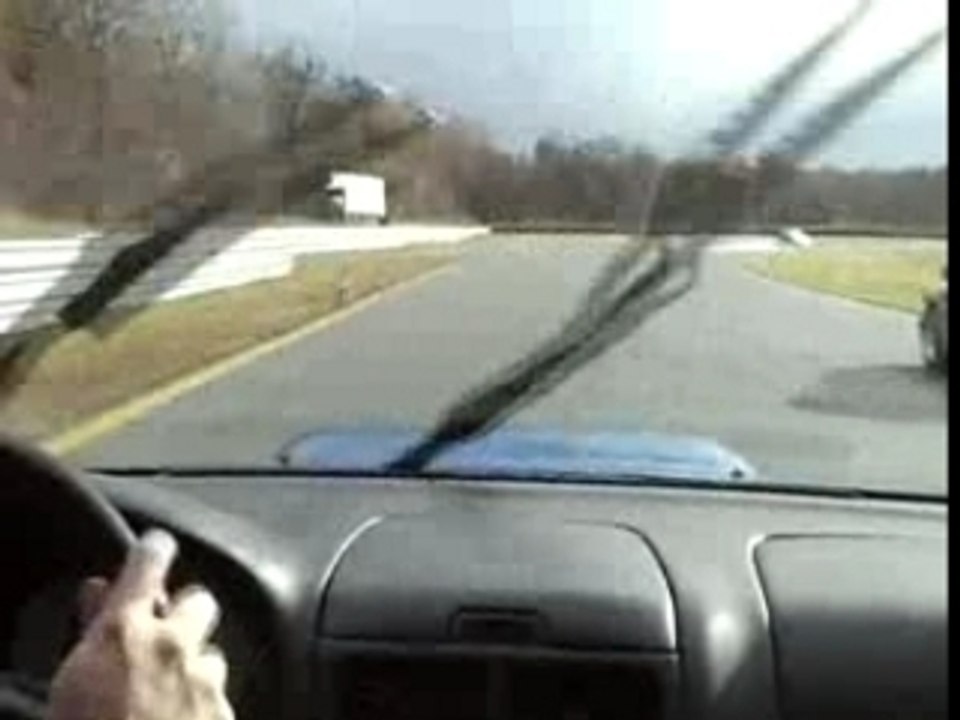 Fabrice et sa Sub sur l'anneau du Rhin 04