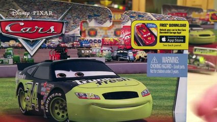 Mattel Disney Cars 2016 Dirkson DAgostino with Pit Stop Barrier Movie Moments (Trunk Fresh #34)